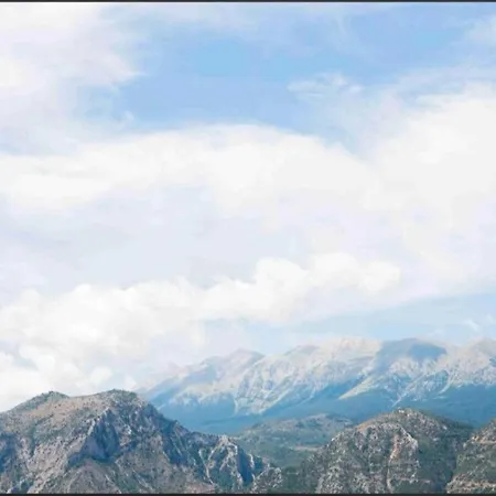 View Dionis Boutique A2 Esparta